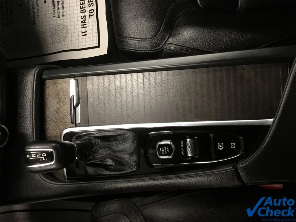 Used 2020 Black Volvo T6 AWD image 52