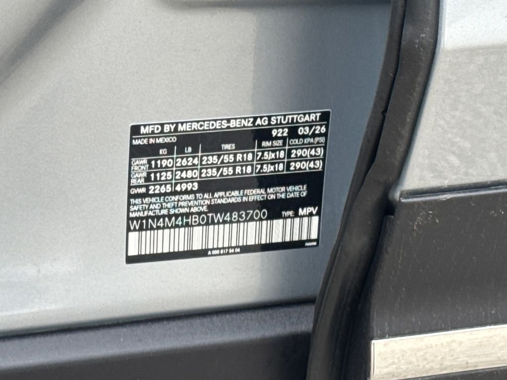 New 2026 Cirrus Silver Metallic Mercedes-Benz GLB 250 image 25