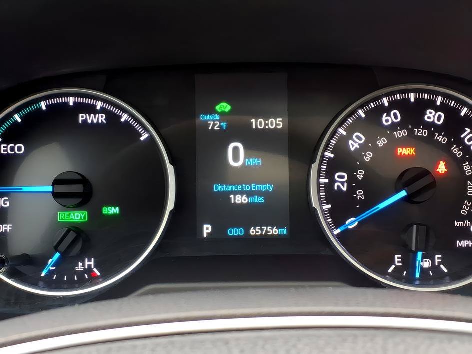 Used 2022 Cavalry Blue Toyota Hybrid SE image 27