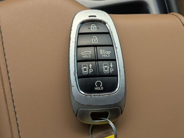Used 2020 Blue Hyundai Limited image 32