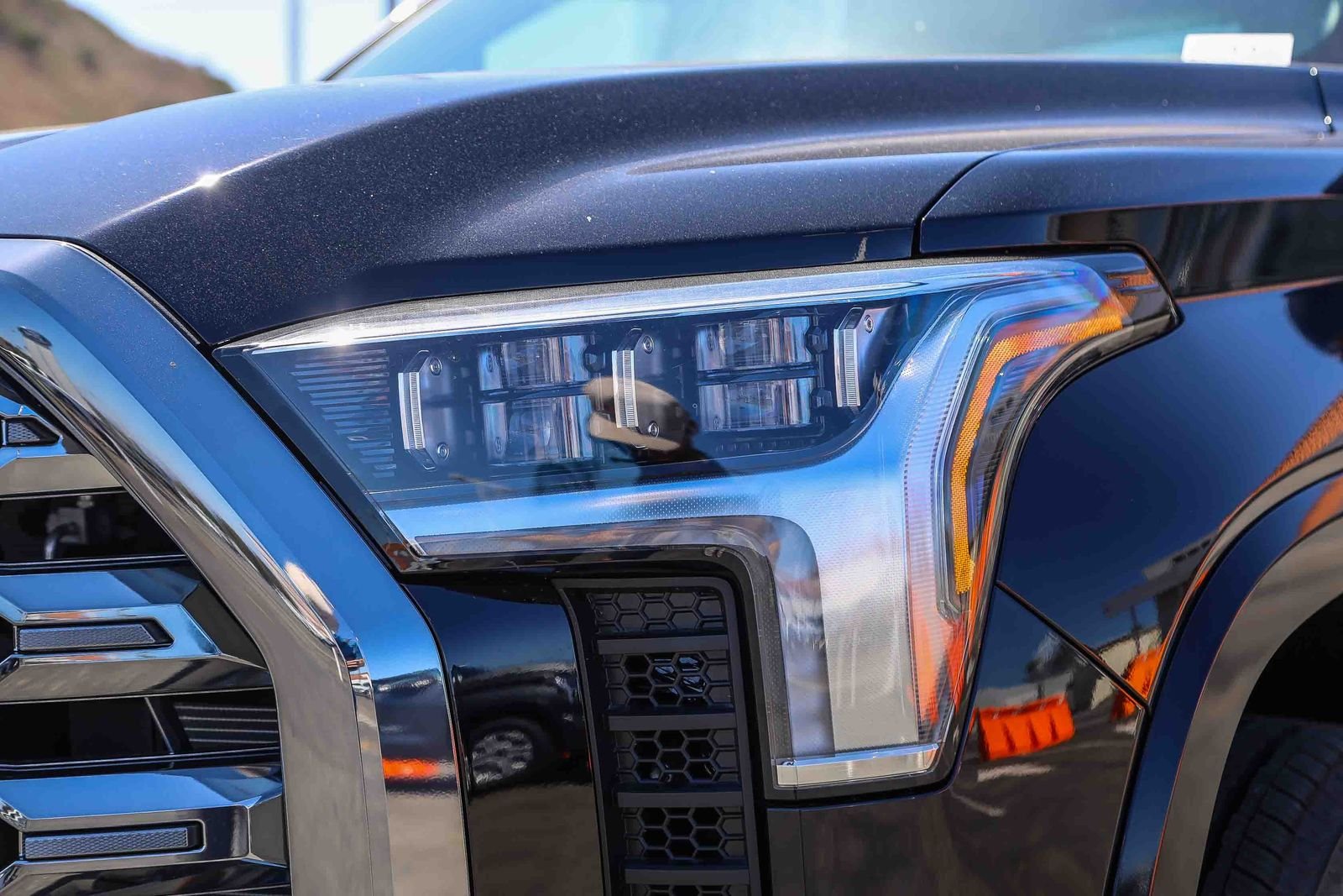 New 2026 Midnight Black Metallic Toyota  Platinum image 10