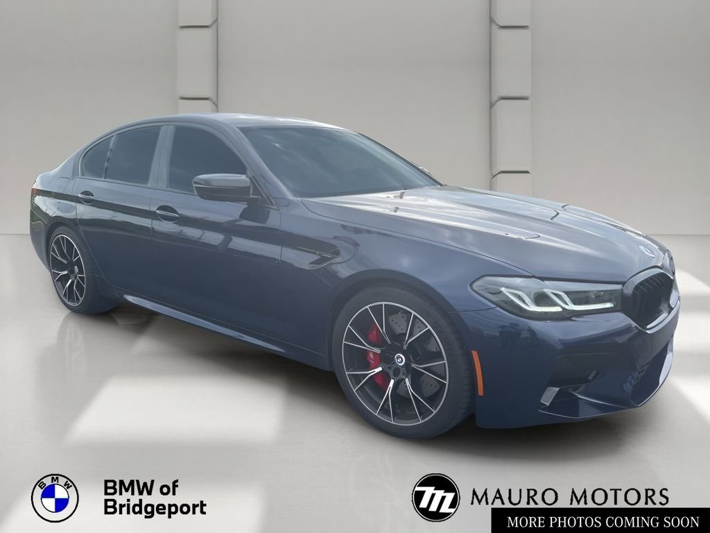 2023 BMW M5 -'s photo