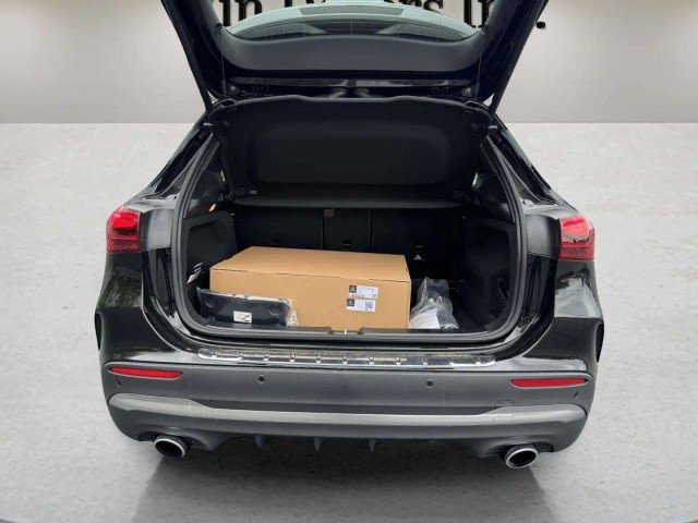2026 Mercedes-Benz GLA AMG GLA 35 - Photo 28