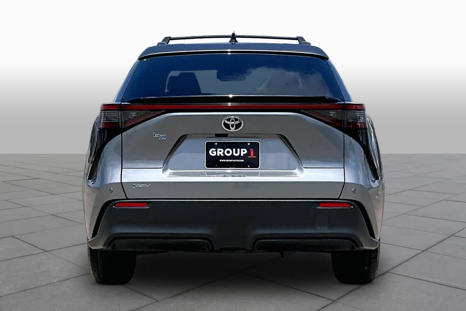 Used 2026 Heavy Metal Toyota XLE image 4