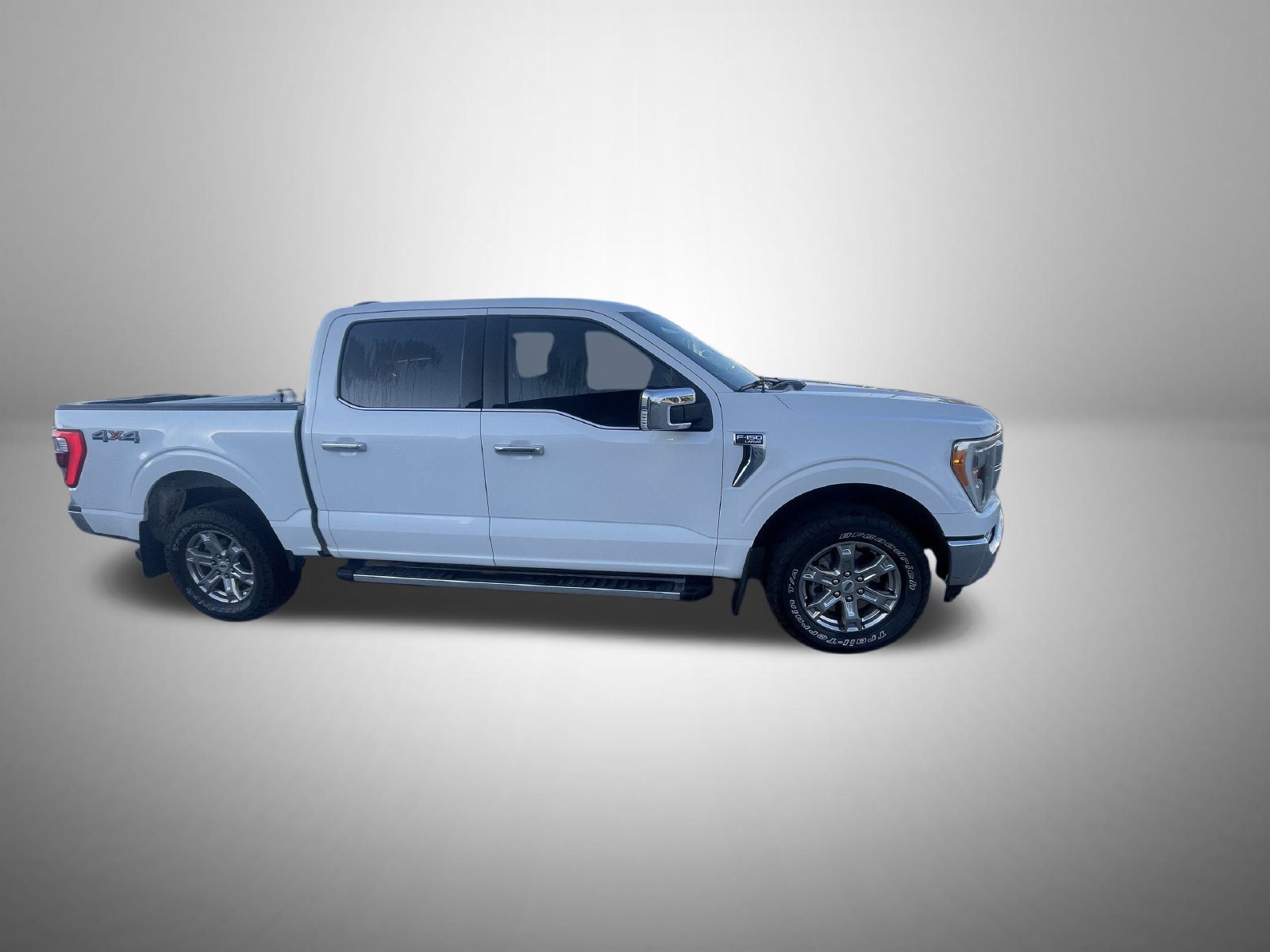 Used 2021 White Ford Lariat image 4
