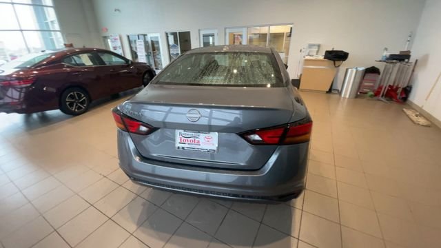 2025 Nissan Altima SV - Photo 9