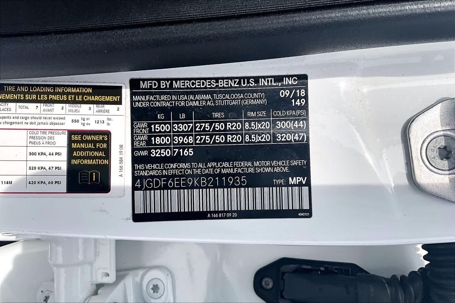 Used 2019 Polar White Mercedes-Benz GLS 450 image 32