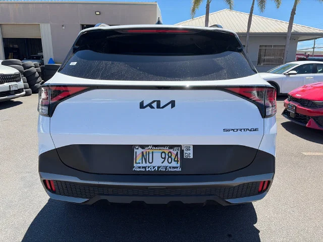 Used 2024 White Kia X-Line image 6