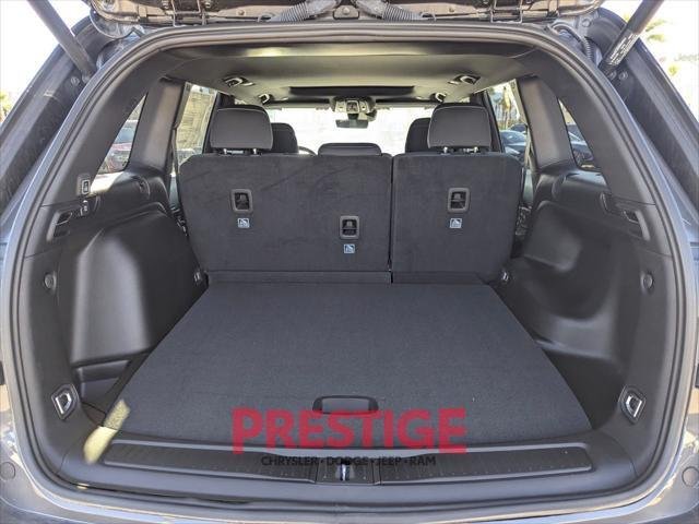 2025 Jeep Grand Cherokee Laredo - Photo 7