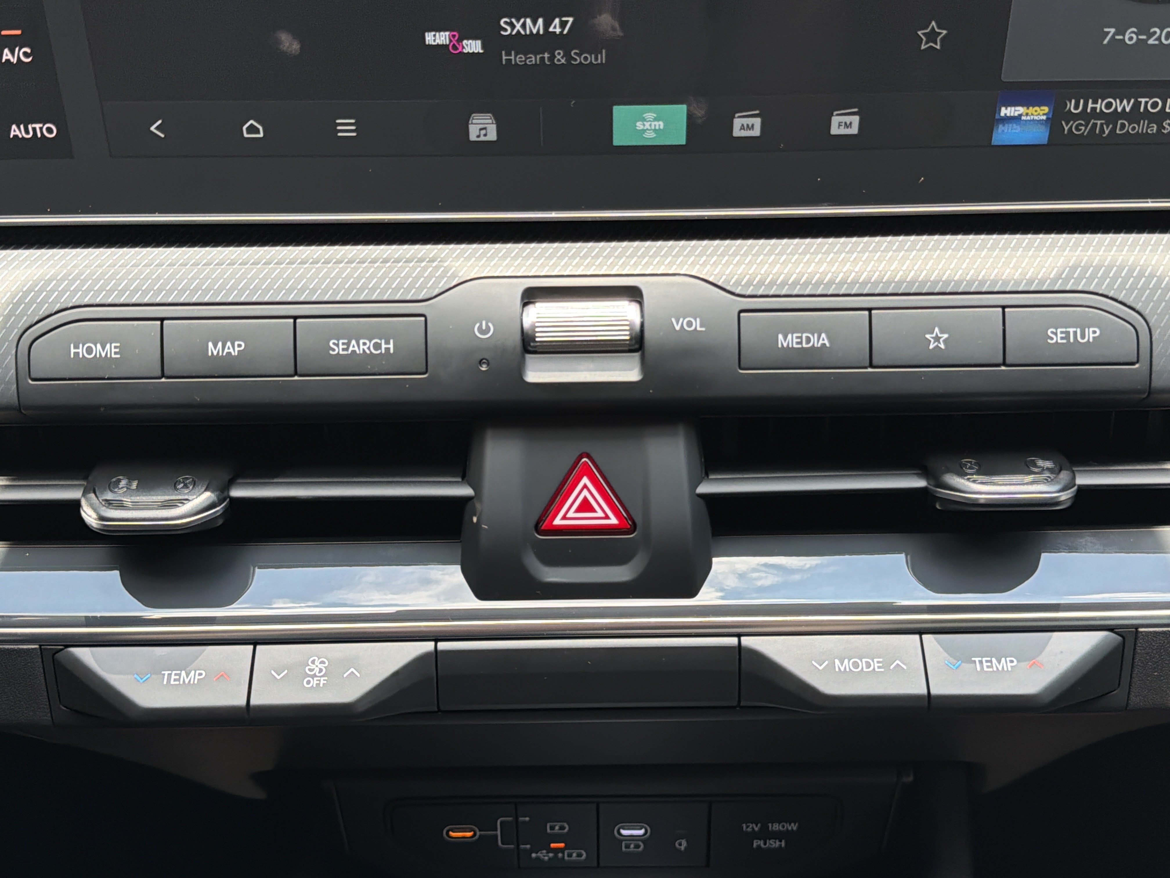 New 2026 Snow White Pearl Kia GT-Line image 8