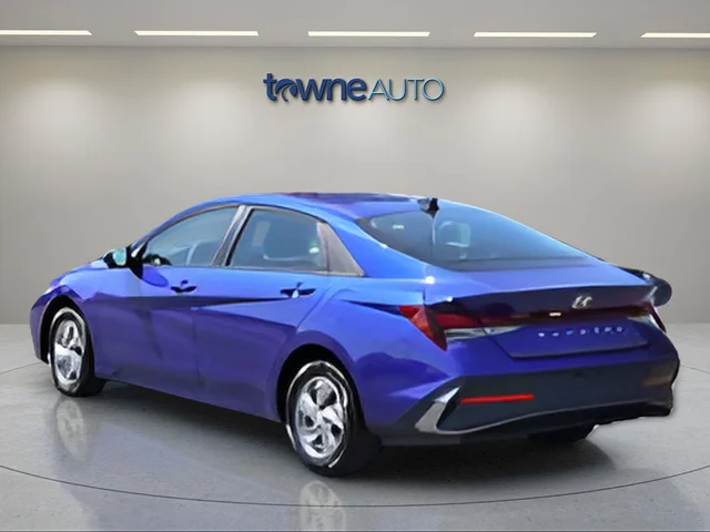 Used 2026 Blue Hyundai SE image 4
