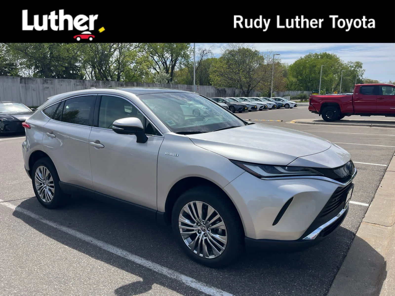 2021 Toyota Venza Limited Hybrid AWD's photo