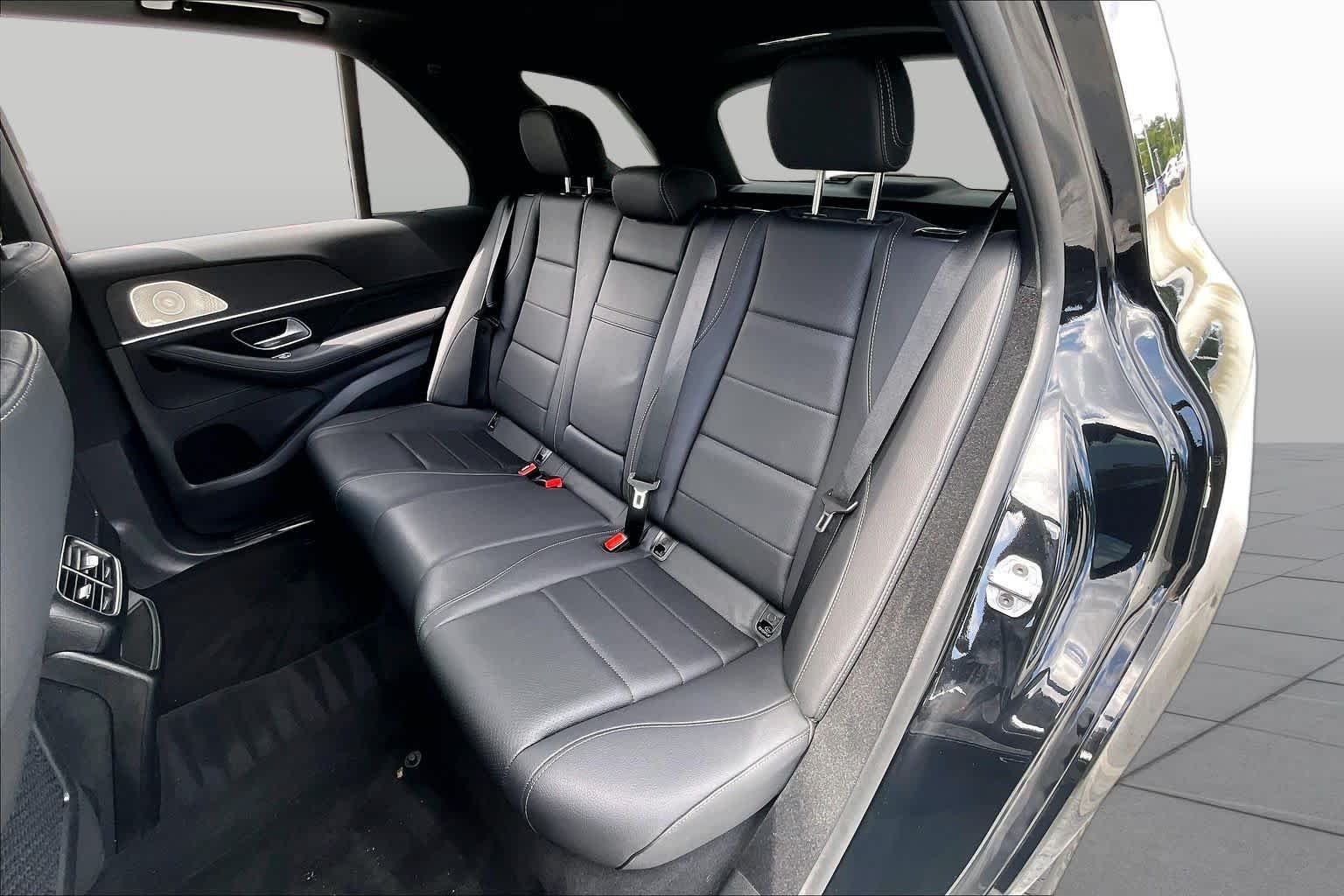 Used 2026 Obsidian Black Metallic Mercedes-Benz GLE 350 image 21