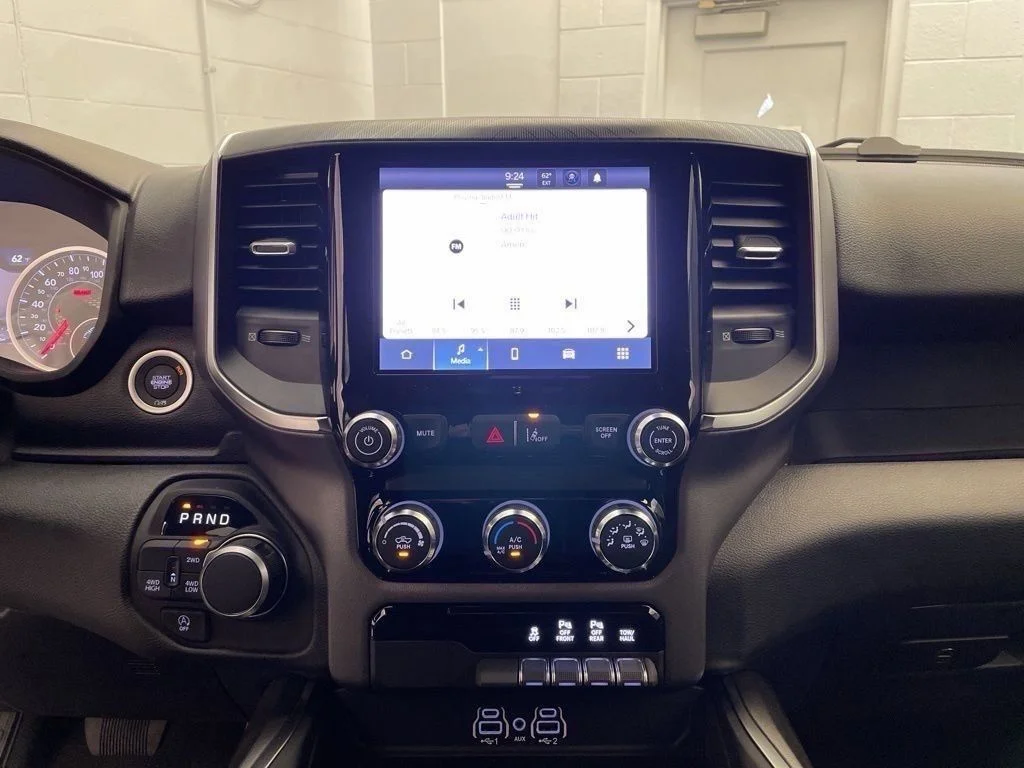 2026 RAM 1500 Express - Photo 11