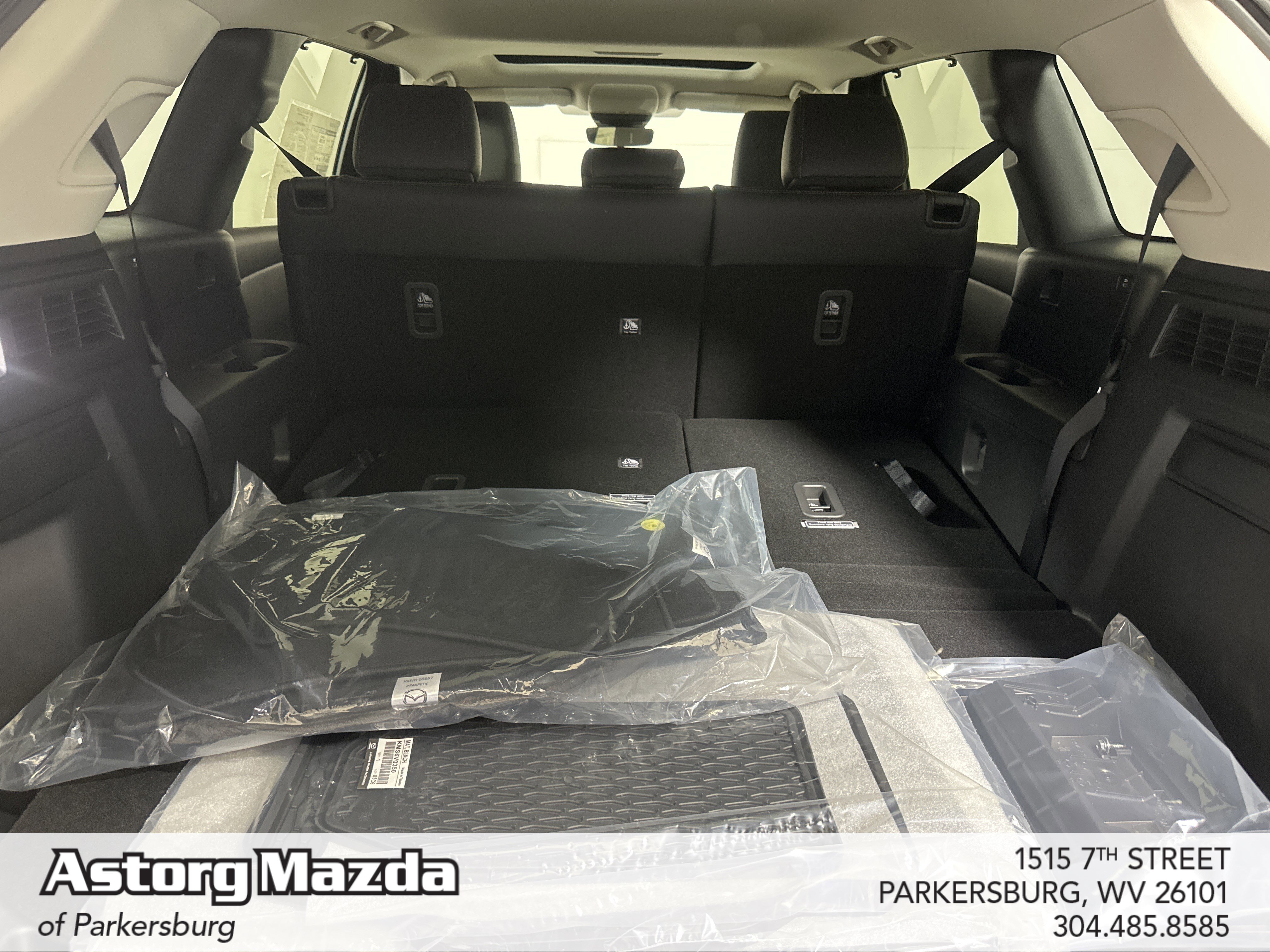 New 2026 Jet Black Mica Mazda 3.3 Turbo Preferred AWD image 24