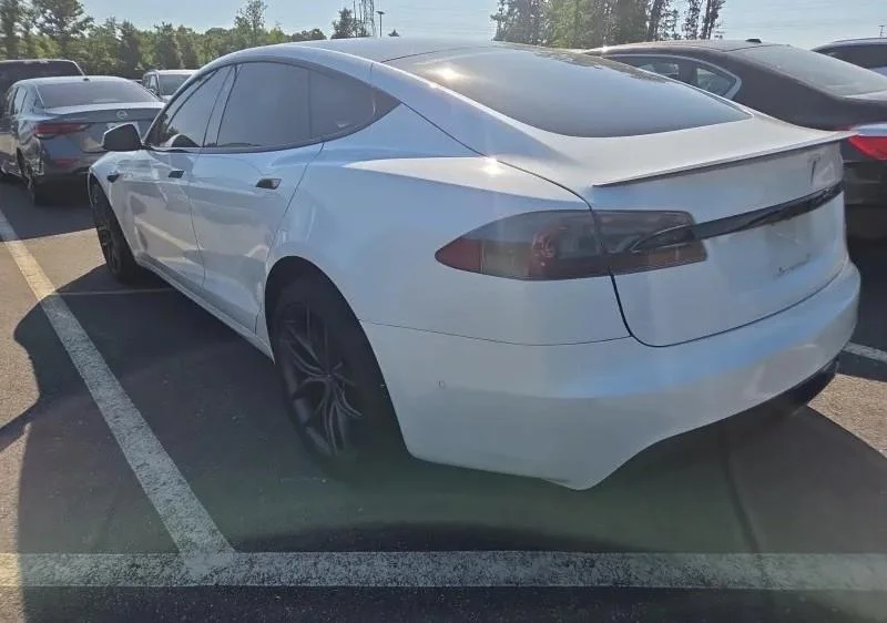 Used 2021  Tesla Plaid image 2