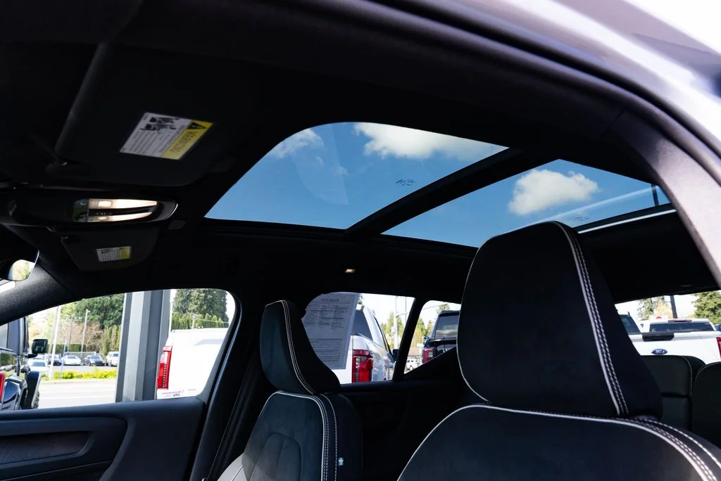 Used 2023 Gray Volvo Ultimate image 18