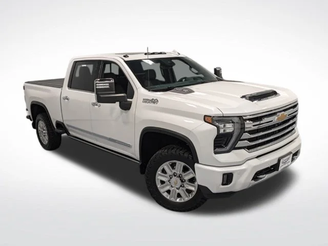 Used 2024 Beige Chevrolet High Country image 33