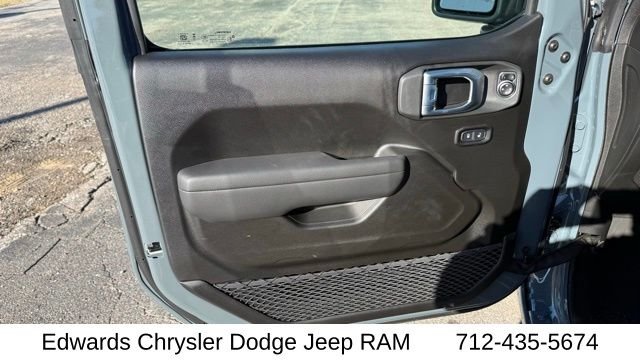New 2026 Anvil Clearcoat Jeep Sport S image 14