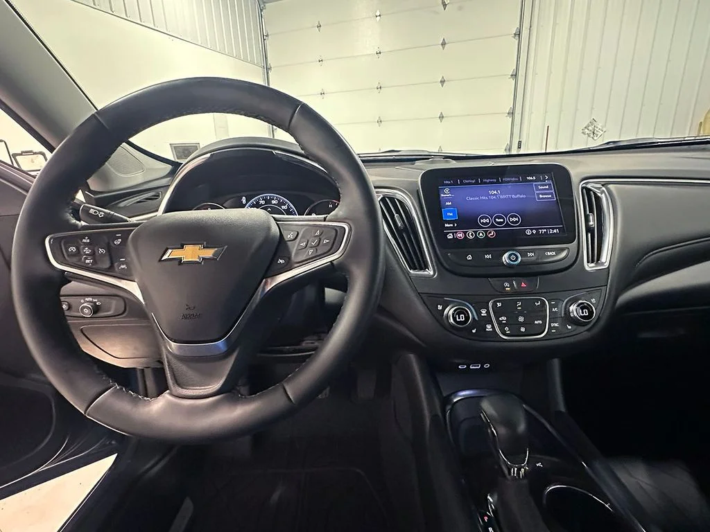 Used 2024 Blue Chevrolet LT image 39