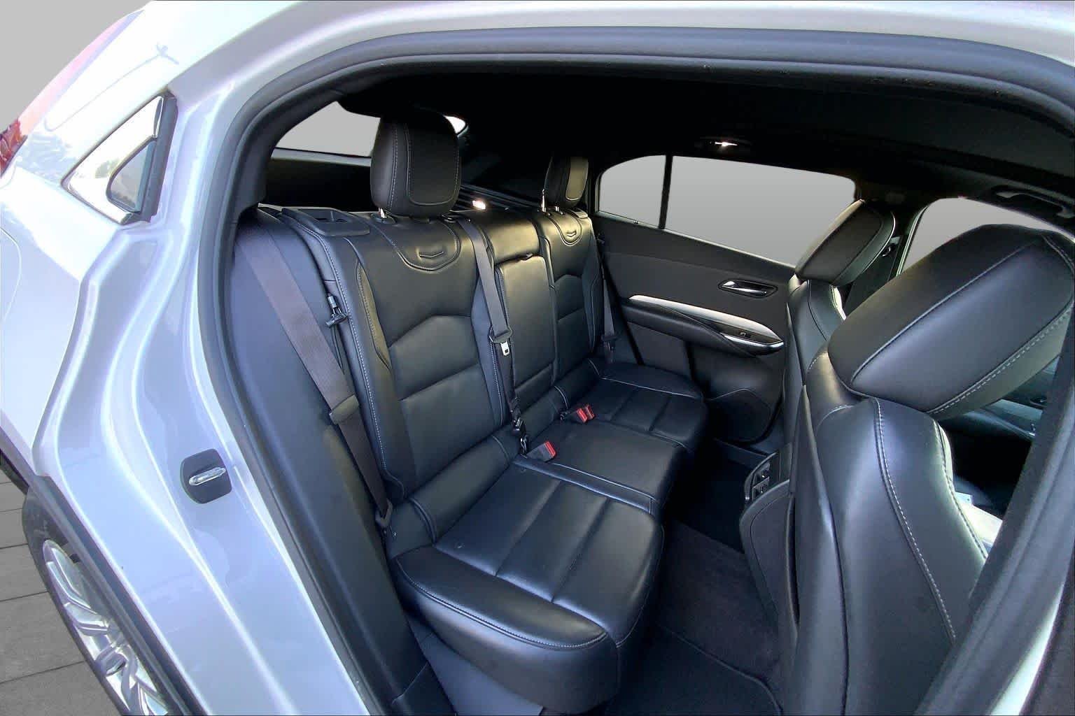 Used 2020 Crystal White Tricoat Cadillac AWD Premium Luxury image 19