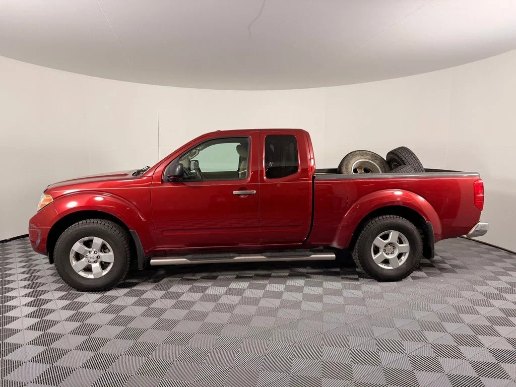 Used 2012 Red Nissan SV image 12