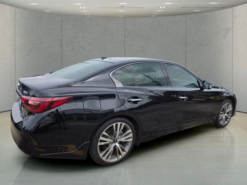 Used 2023 Black INFINITI SENSORY image 5