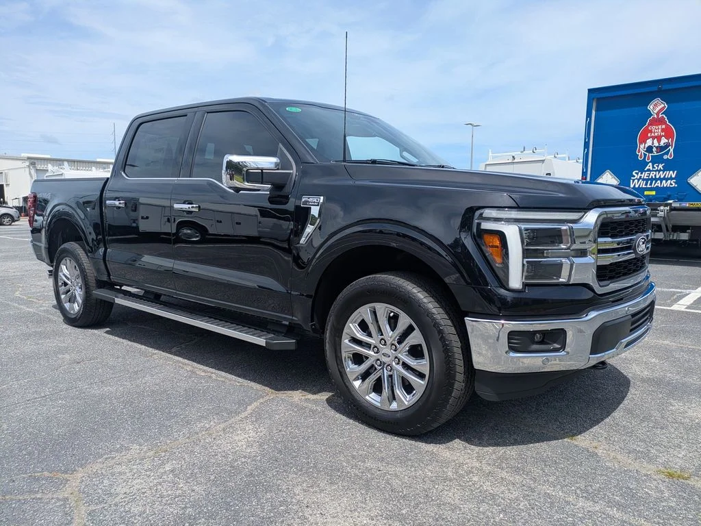 New 2026 Agate Black Metallic Ford Lariat image 2