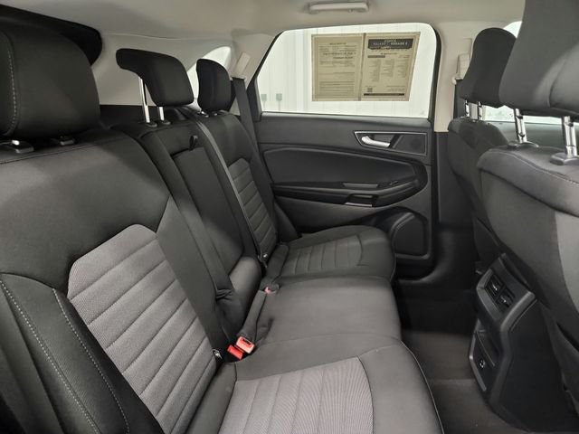 Used 2021 Gray Ford SE image 27