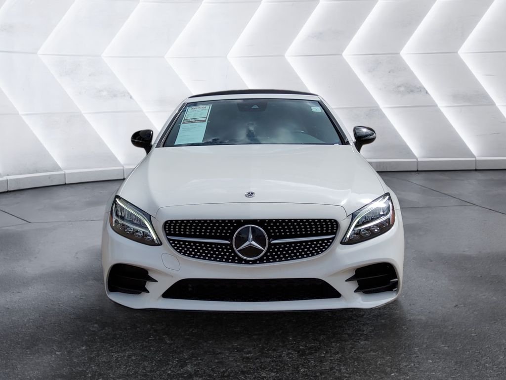 Used 2023  Mercedes-Benz C 300 image 2
