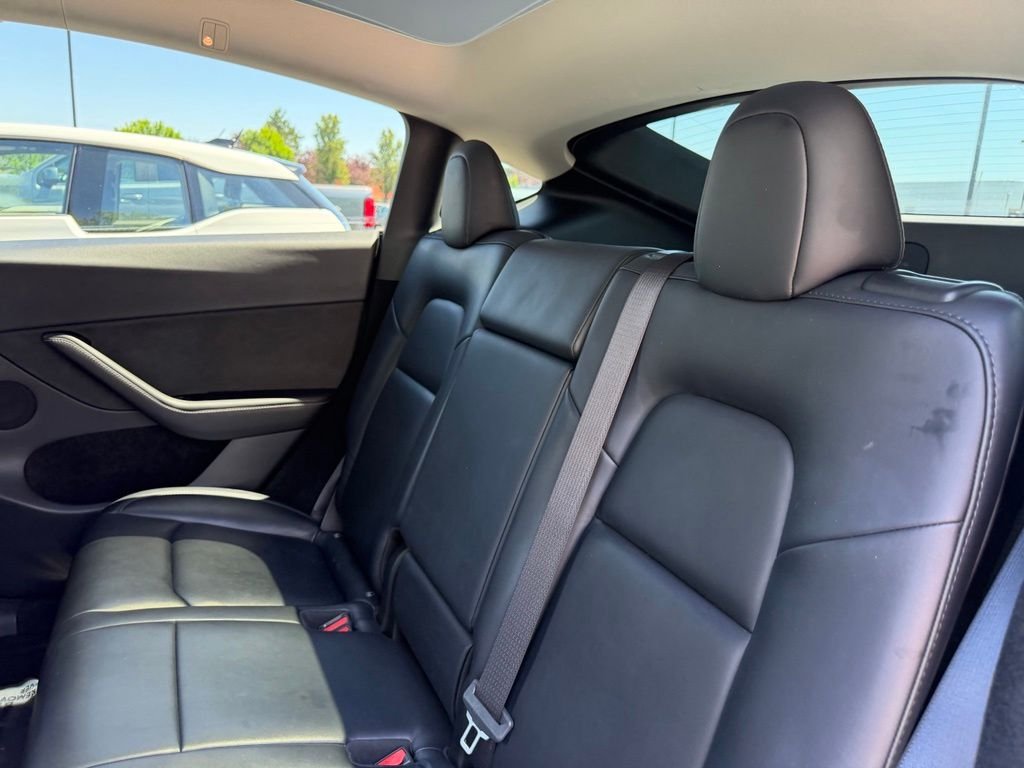 Used 2023 Midnight Silver Metallic Tesla Long Range image 28