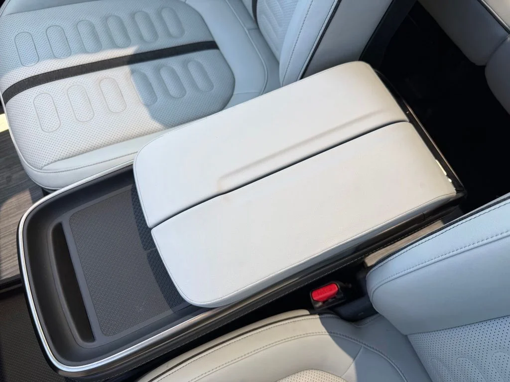 Used 2024 Glacier White Rivian Adventure image 25