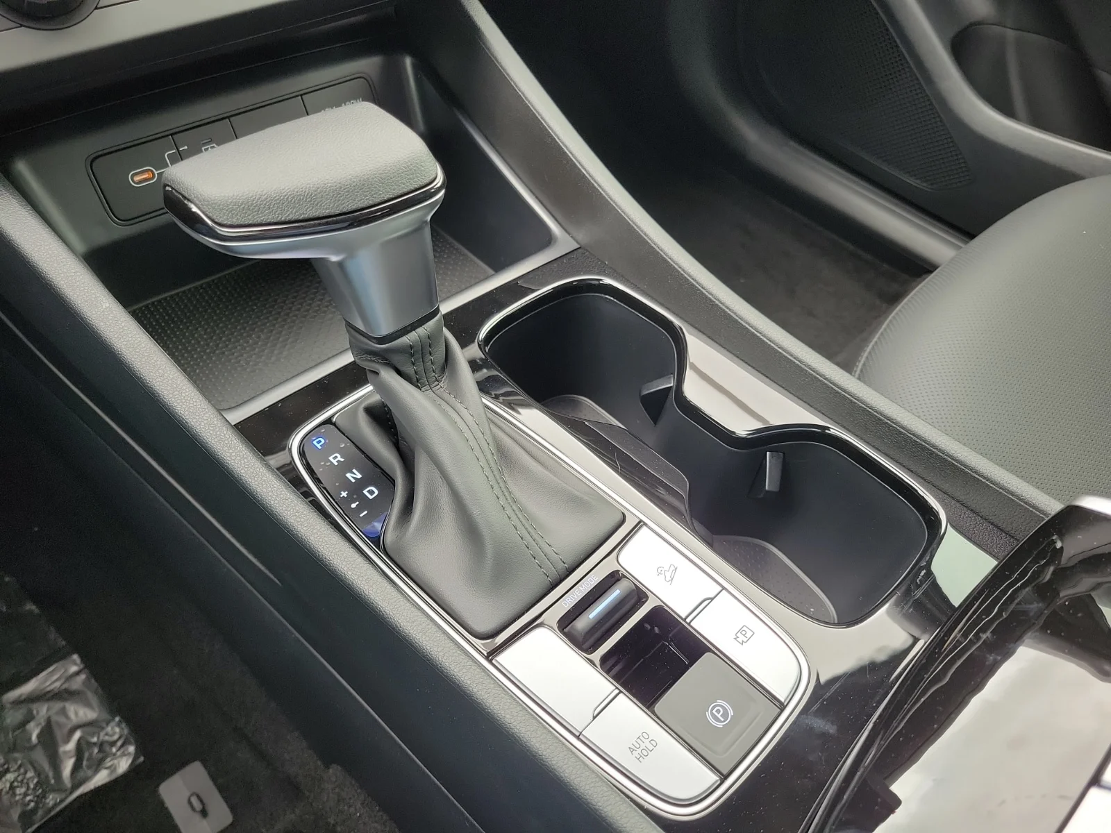 New 2027 Blue Stone Hyundai SE Front-Wheel Drive image 18