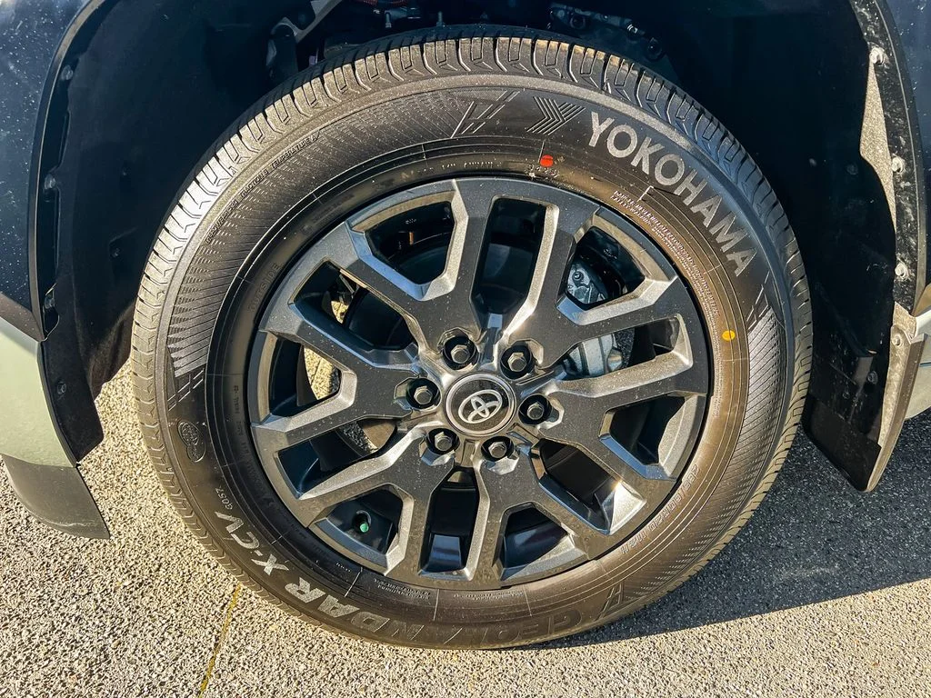 2026 Toyota Sequoia Platinum - Photo 10