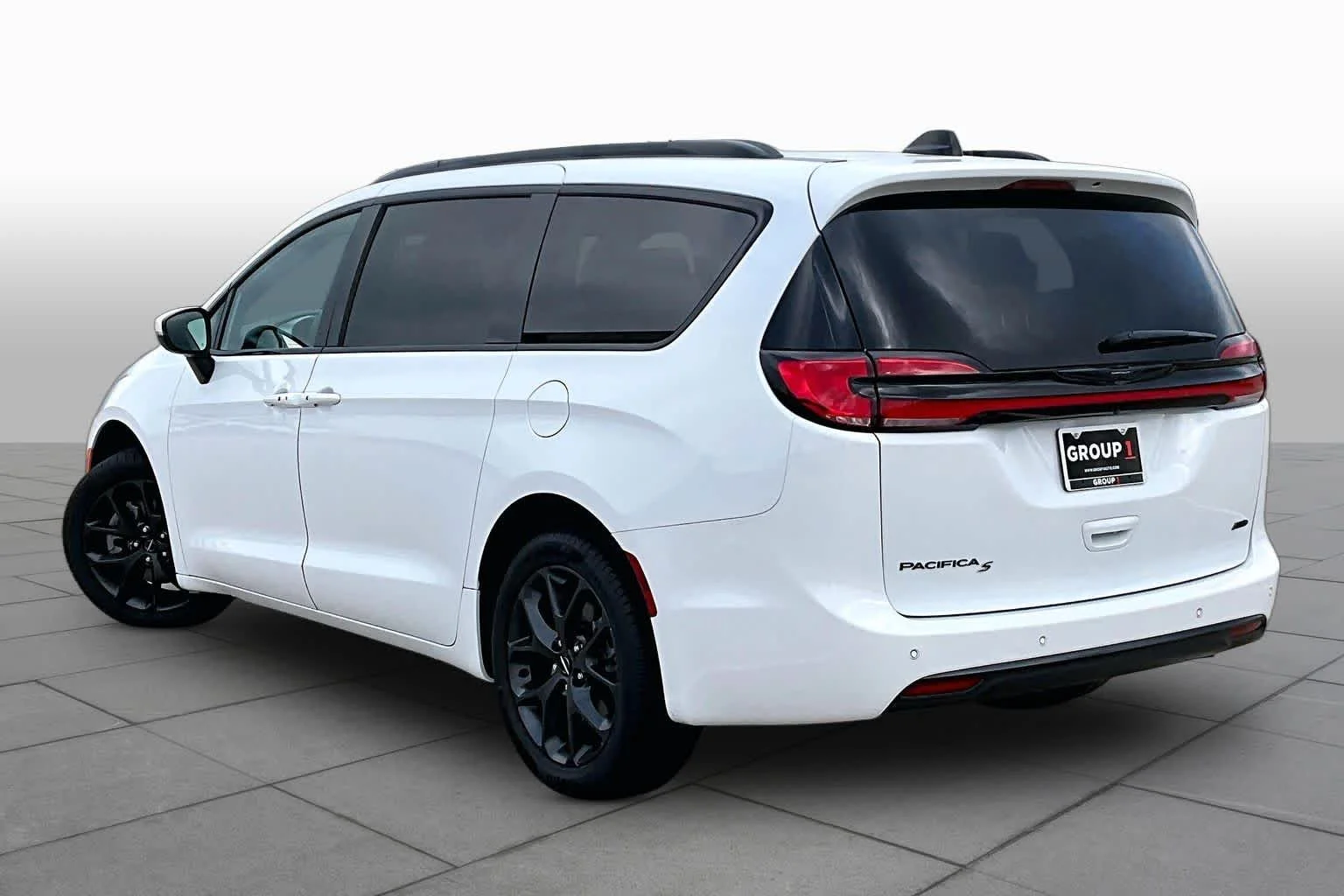 2023 Chrysler Pacifica Touring L - Photo 22
