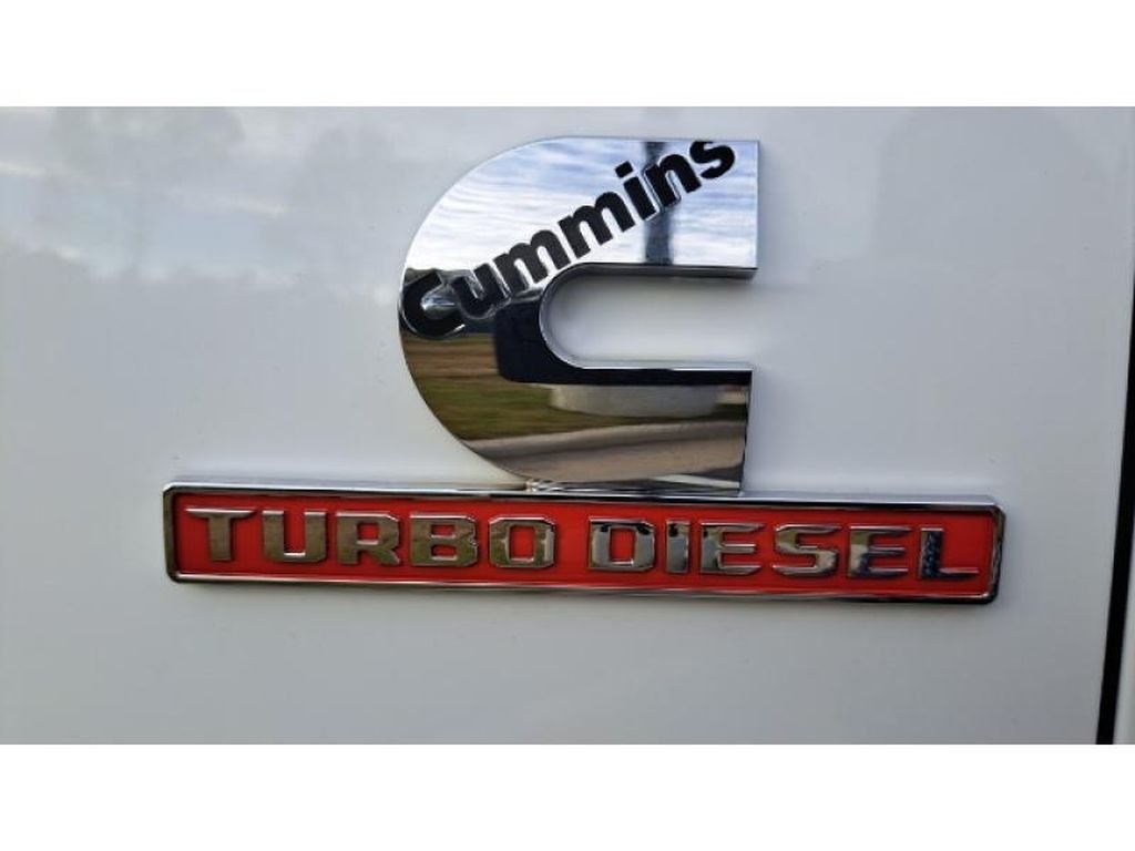 Used 2022 Bright White Clearcoat Ram Big Horn image 8