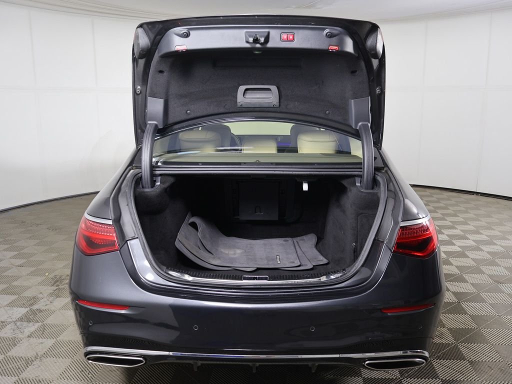 Used 2021 Gray Mercedes-Benz S 580 image 18