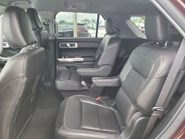 Used 2023 Red Ford XLT image 14