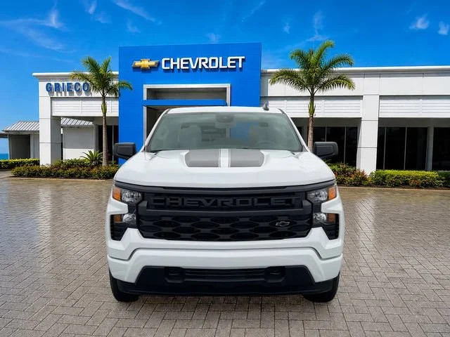 New 2026 Summit White Chevrolet Custom image 2