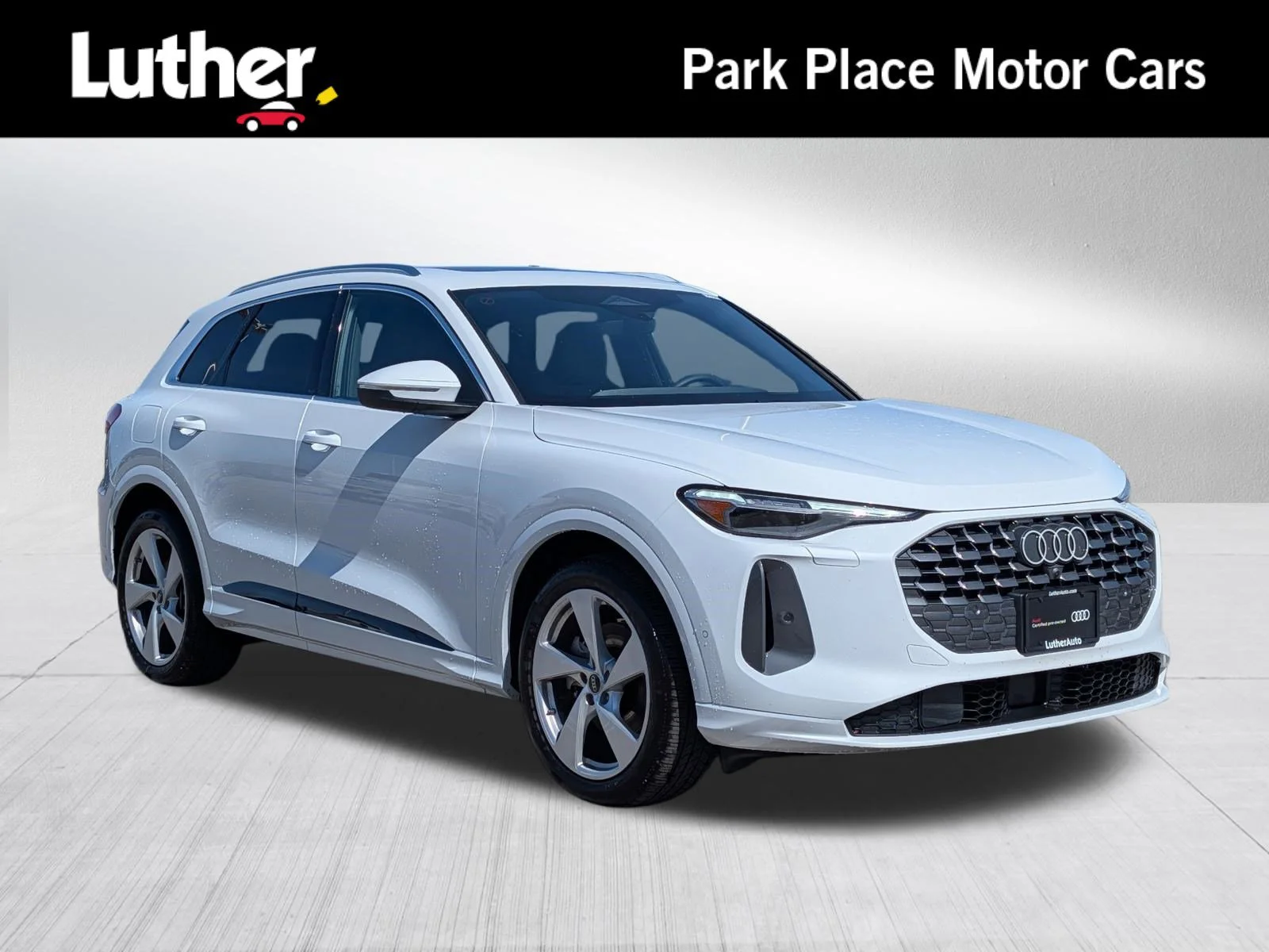 2025 Audi Q5 40 Prestige's photo