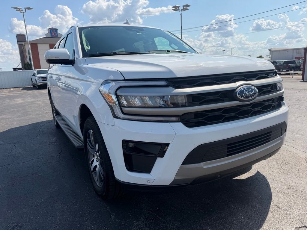 Used 2024 White Ford XLT image 10