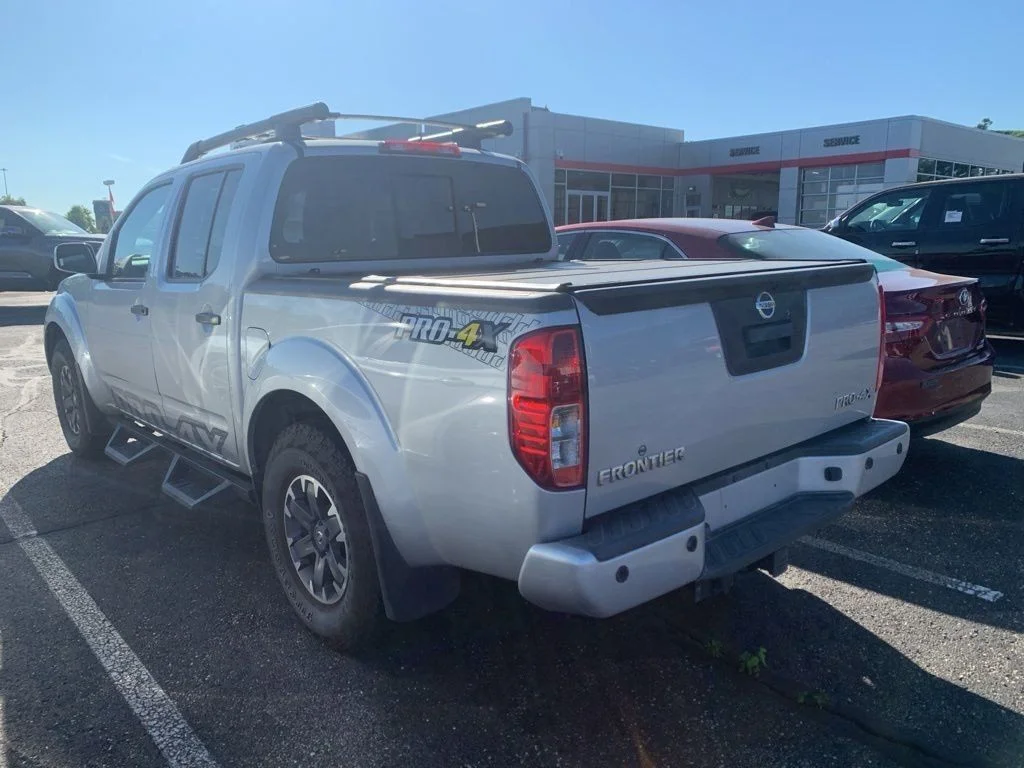 Used 2020 Silver Nissan PRO-4X image 6
