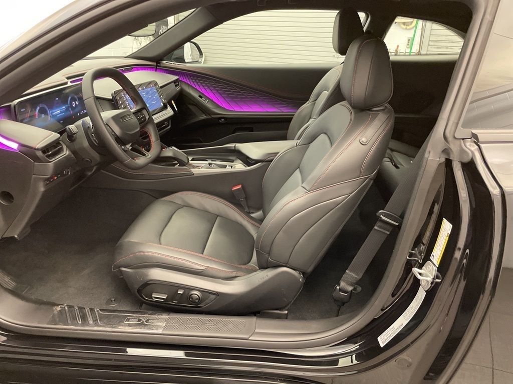 New 2026 Diamond Black Crystal Pearlcoat Dodge Scat Pack Plus image 17