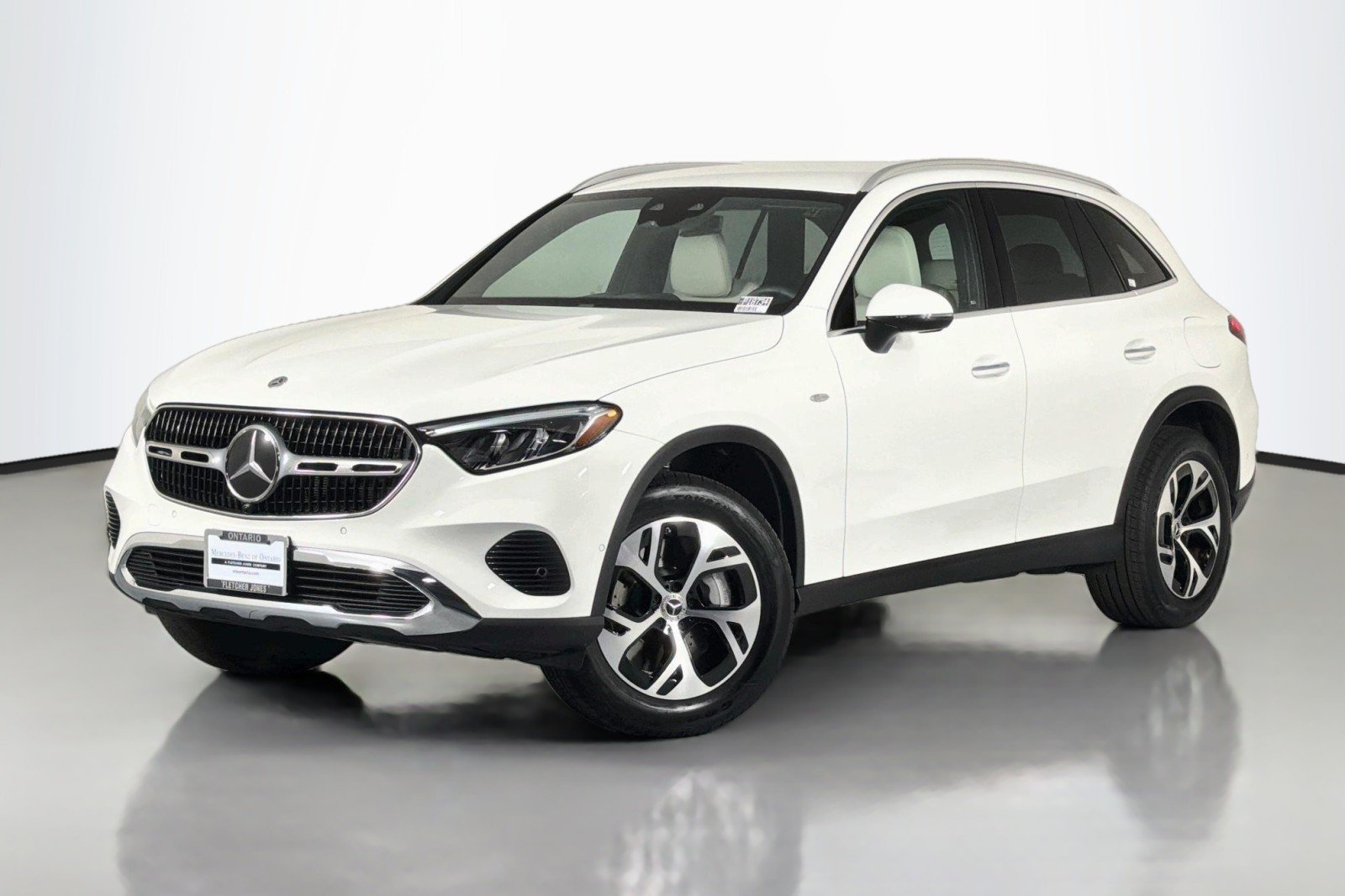 2025 Mercedes-Benz GLC