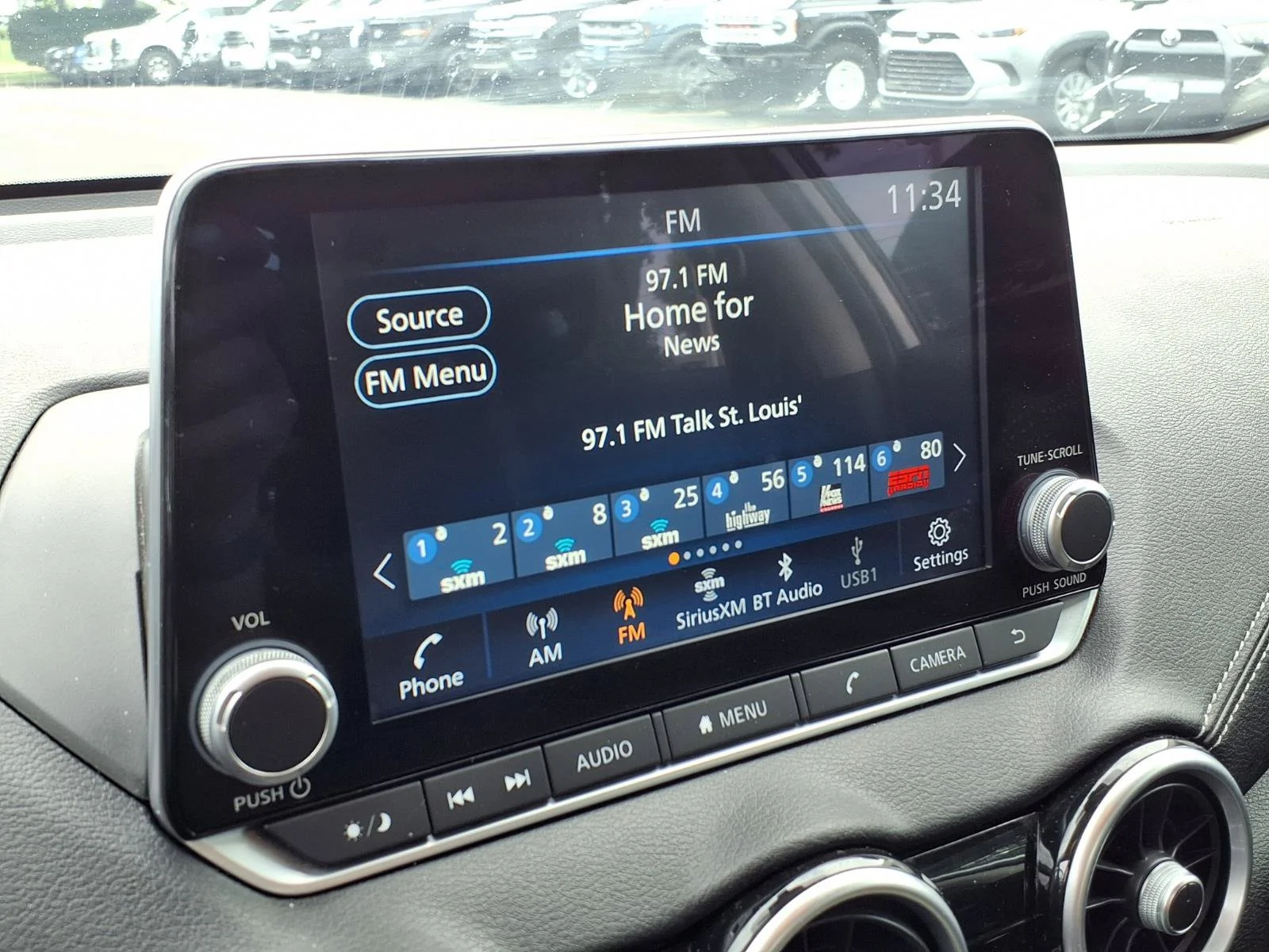 Used 2024 Aspen White Tricoat Nissan SV image 5