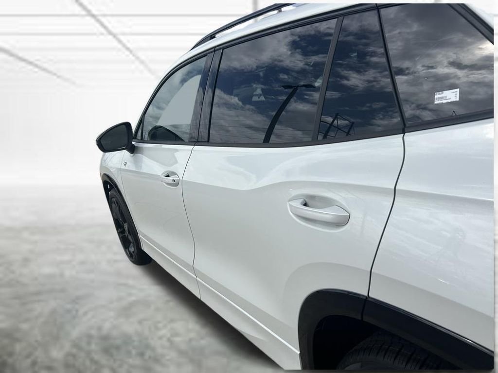 New 2026 White/off-white Volkswagen 2.0T SE R-Line Black image 28