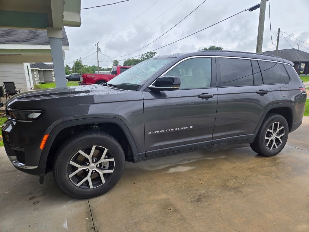 2025 Jeep Grand Cherokee L Limited's photo