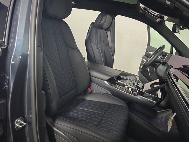 2025 Cadillac Escalade IQ Sport 1 - Photo 22