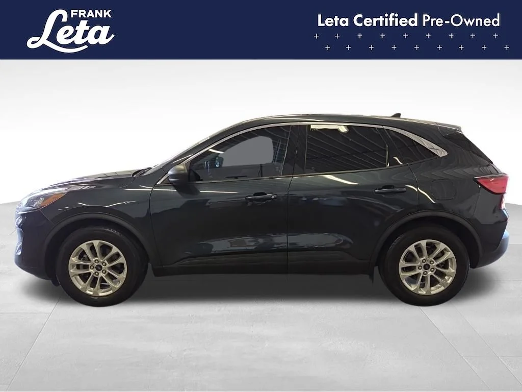Certified Used 2022 Blue Ford SE image 3