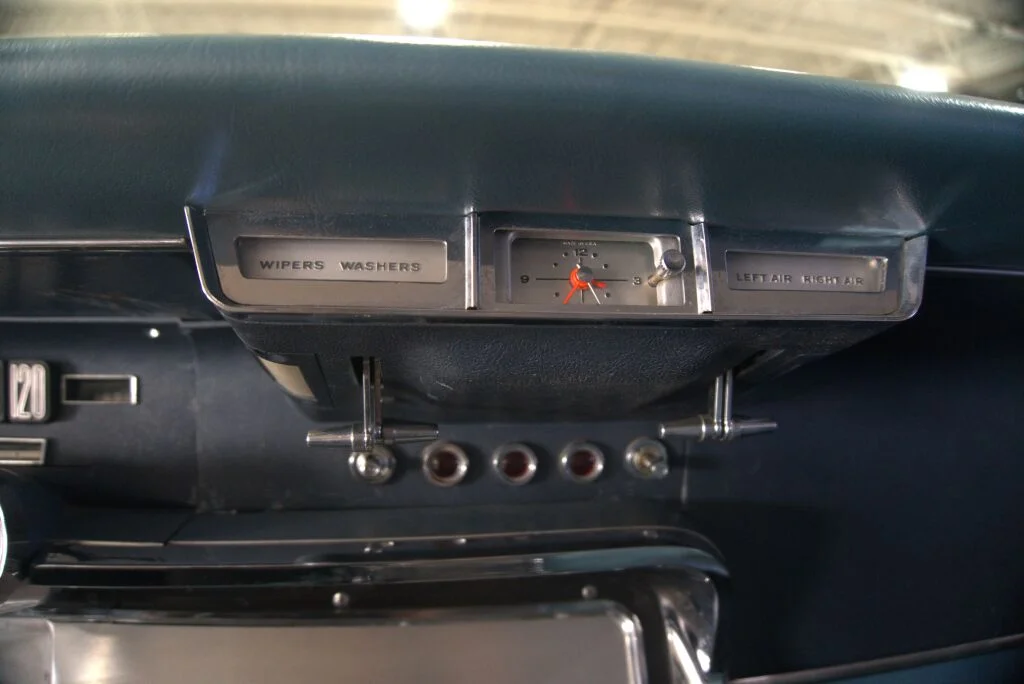 Used 1964 Light blue Ford  image 39